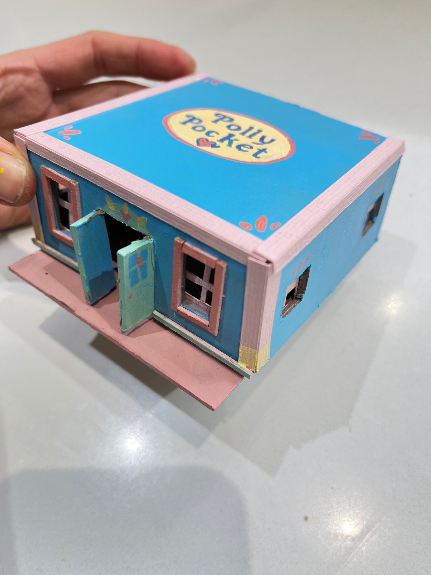 Crea tu propio polly pocket (Parte 1 – Caja y Revestimiento)