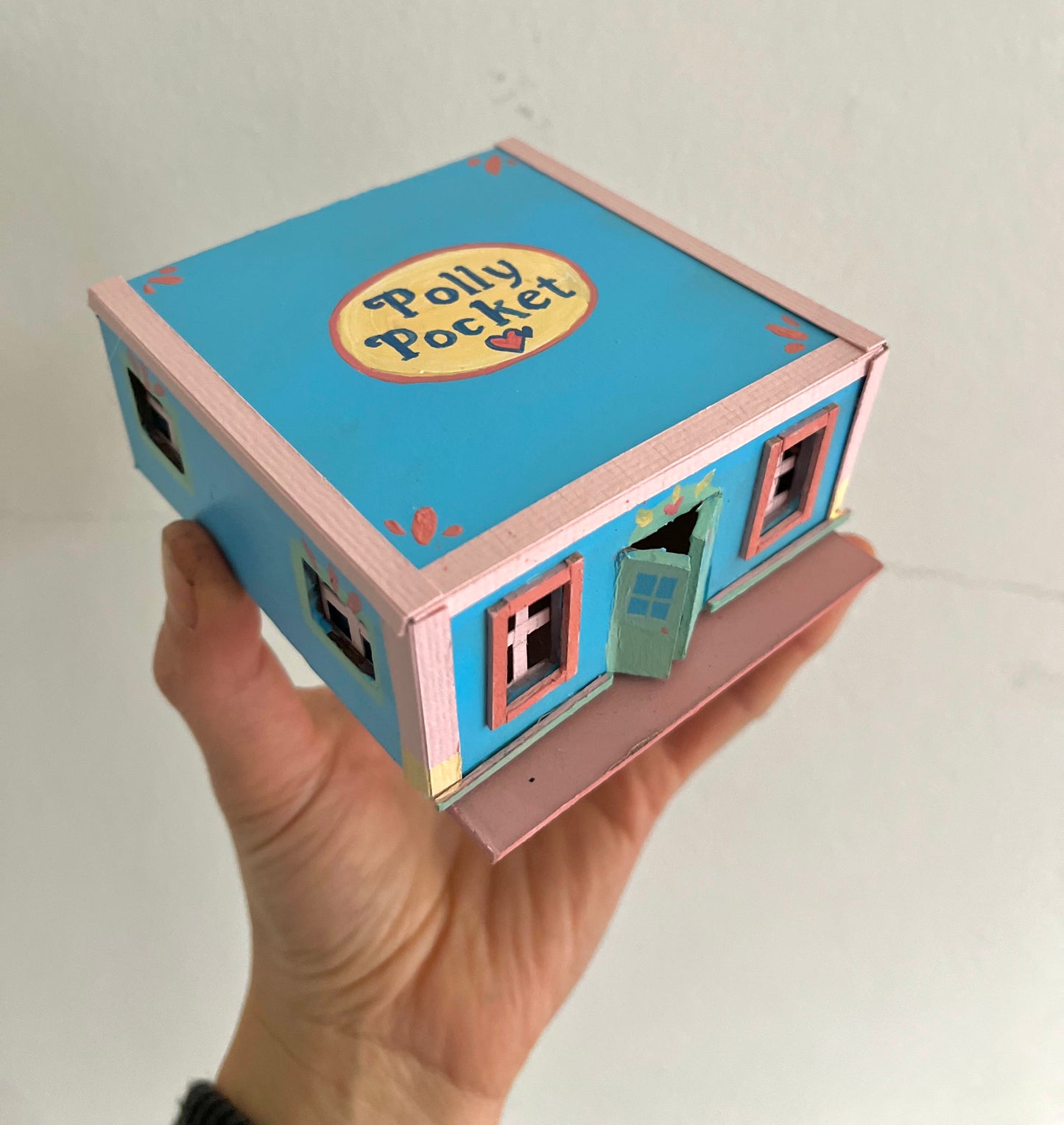Crea tu propio polly pocket (Parte 1 – Caja y Revestimiento)